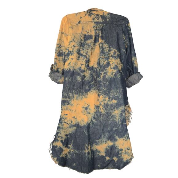 Thrill Jeans Women Medium Button Up Hi Low Shirt Tie Dye Roll Tab Distressed 1.5 - Picture 6 of 12